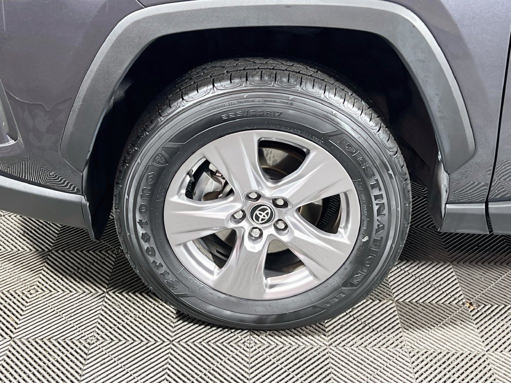 Certified 2025 Toyota RAV4 XLE AWD/4WD image 27