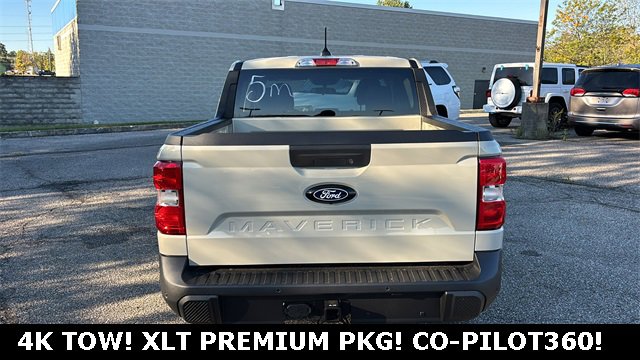 New 2025 Ford Maverick XLT w/ XLT Luxury Package image 29