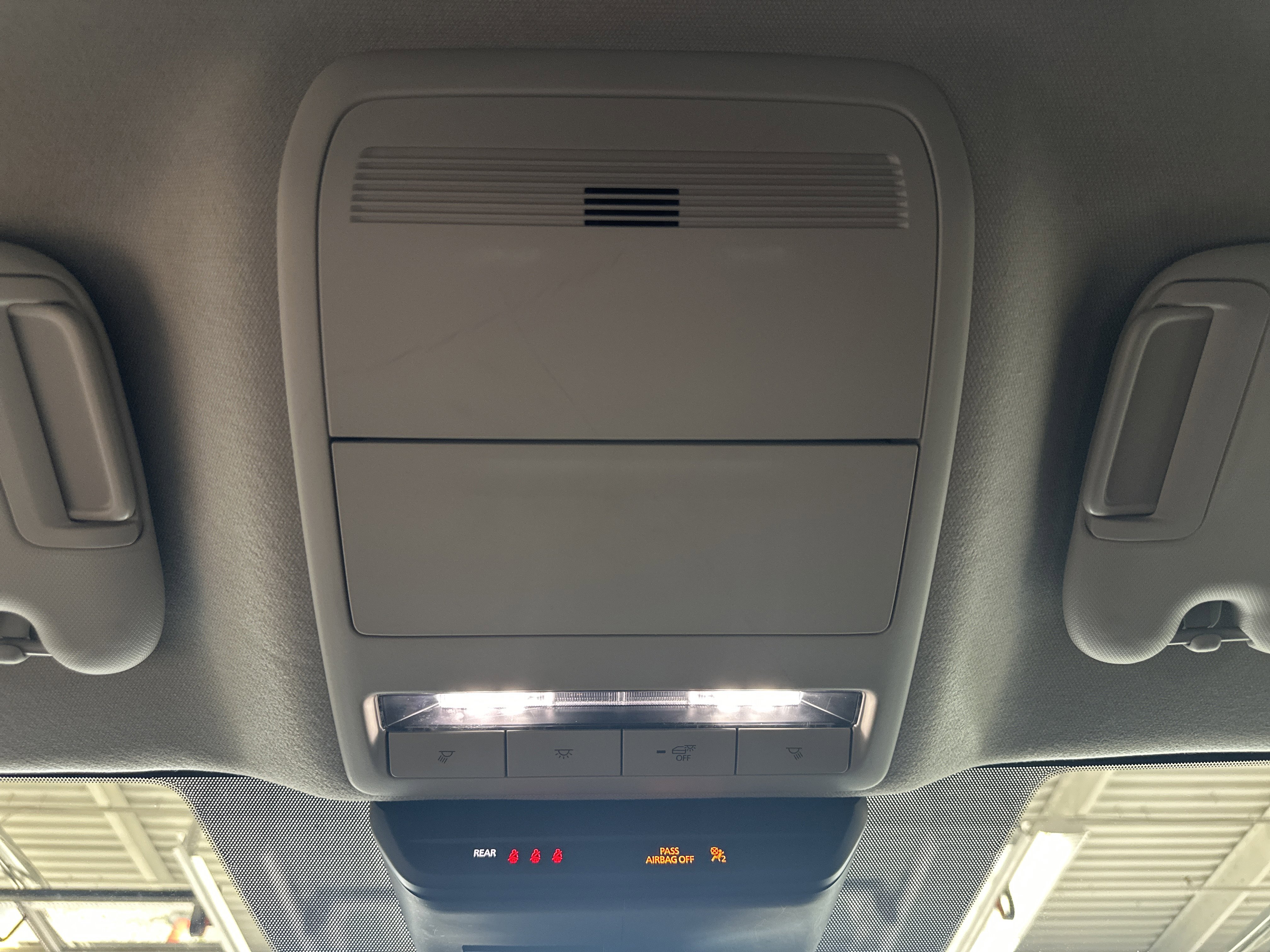 Used 2024 MAZDA CX-50 AWD 2.5 S w/ Preferred Package image 39