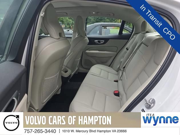 Used 2025 Volvo S60 B5 Core AWD/4WD image 10