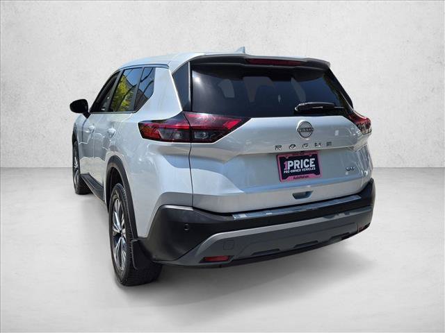 Used 2022 Nissan Rogue SV FWD image 8