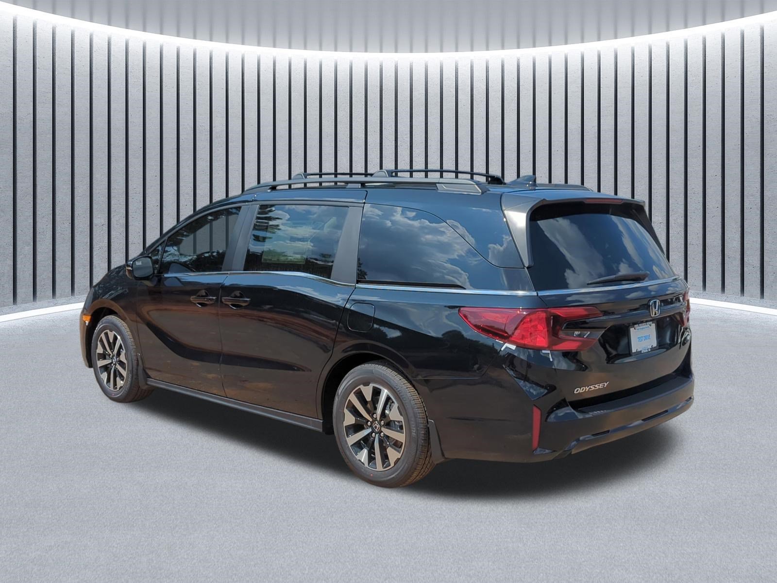 New 2026 Honda Odyssey EX-L image 7