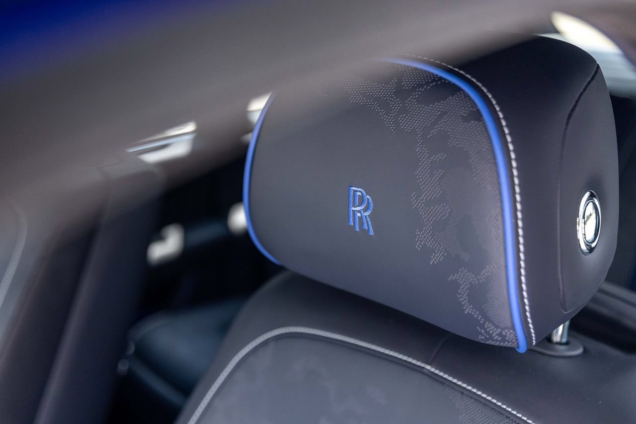 Certified 2024 Rolls-Royce Cullinan Black Badge AWD/4WD image 23