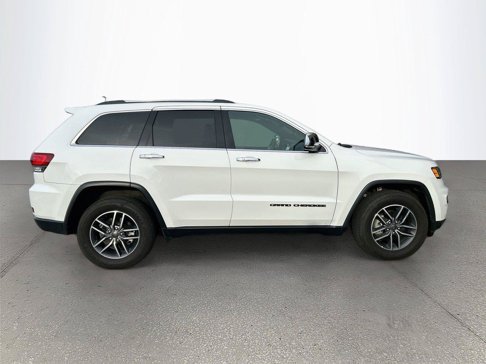 Used 2020 Jeep Grand Cherokee Limited w/ Luxury Group II RWD image 3