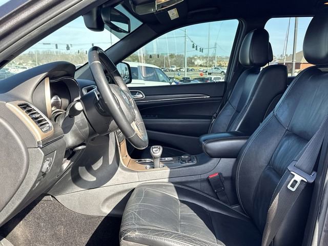 Used 2015 Jeep Grand Cherokee Limited w/ Trailer Tow Group IV image 12