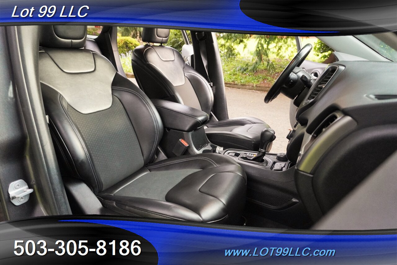 Used 2019 Jeep Cherokee Latitude Plus w/ Cold Weather Group AWD/4WD image 18