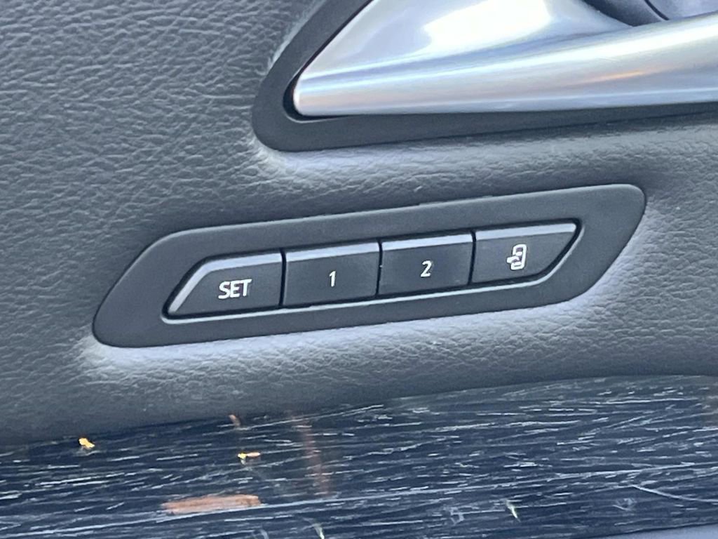 Certified 2023 Cadillac XT4 Premium Luxury w/ Enhanced Visibility Package image 26