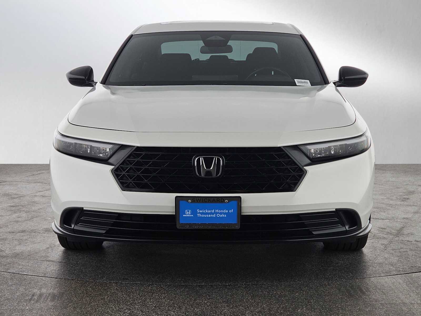 Used 2023 Honda Accord Sport image 8