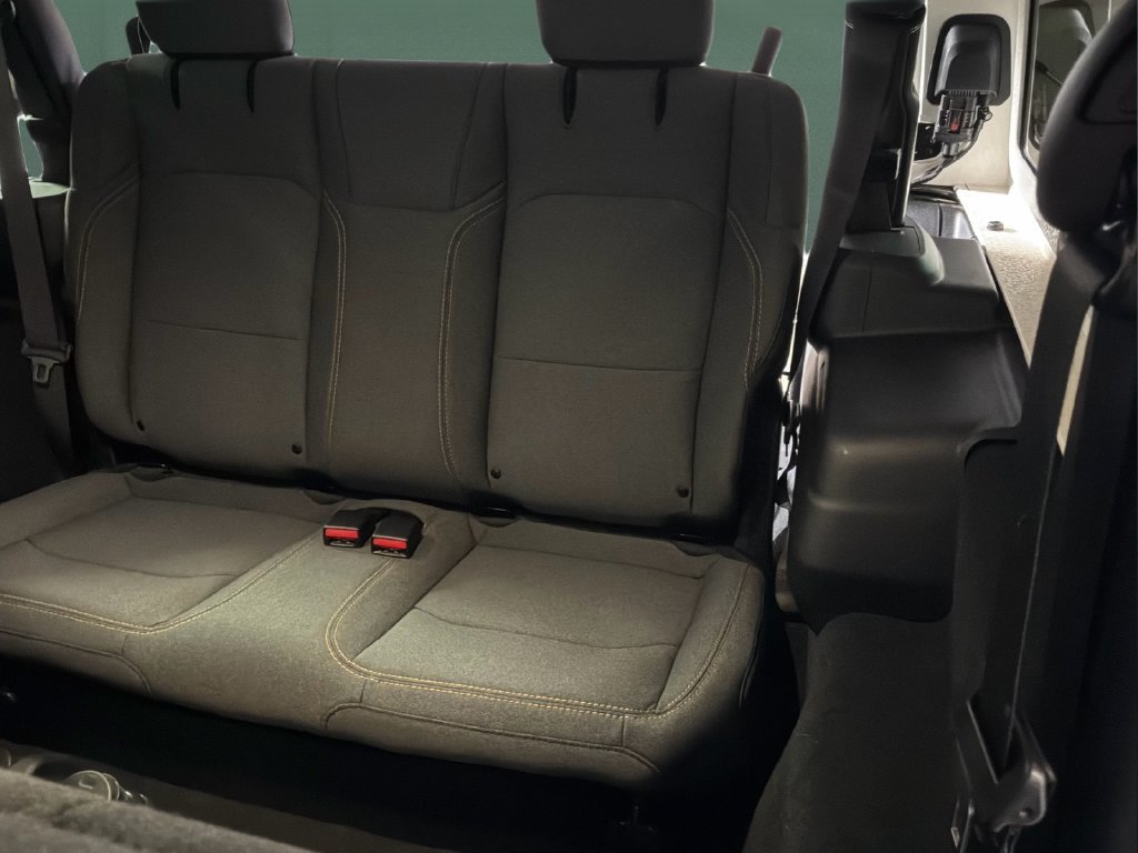 Certified 2024 Jeep Wrangler Sport AWD/4WD image 16