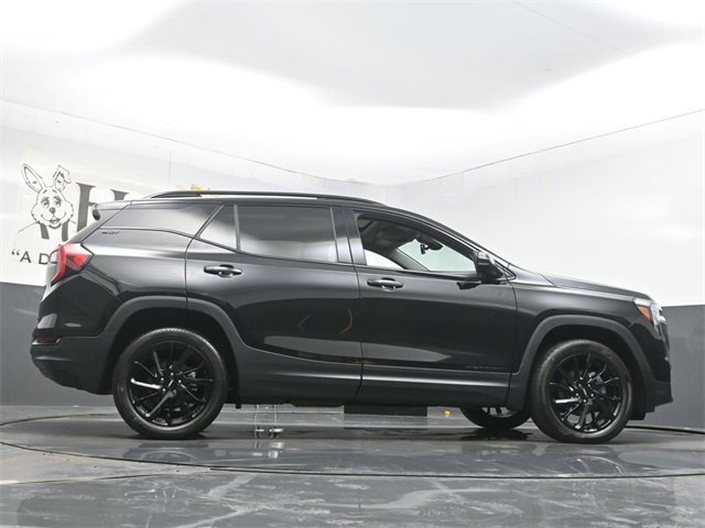 Used 2023 GMC Terrain SLT w/ Infotainment Package II image 52