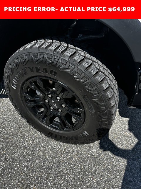 Used 2025 Chevrolet Silverado 1500 ZR2 w/ Technology Package image 11