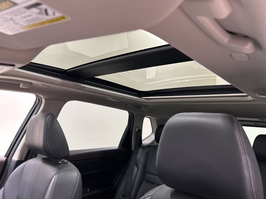 Used 2023 Nissan Rogue SL image 29