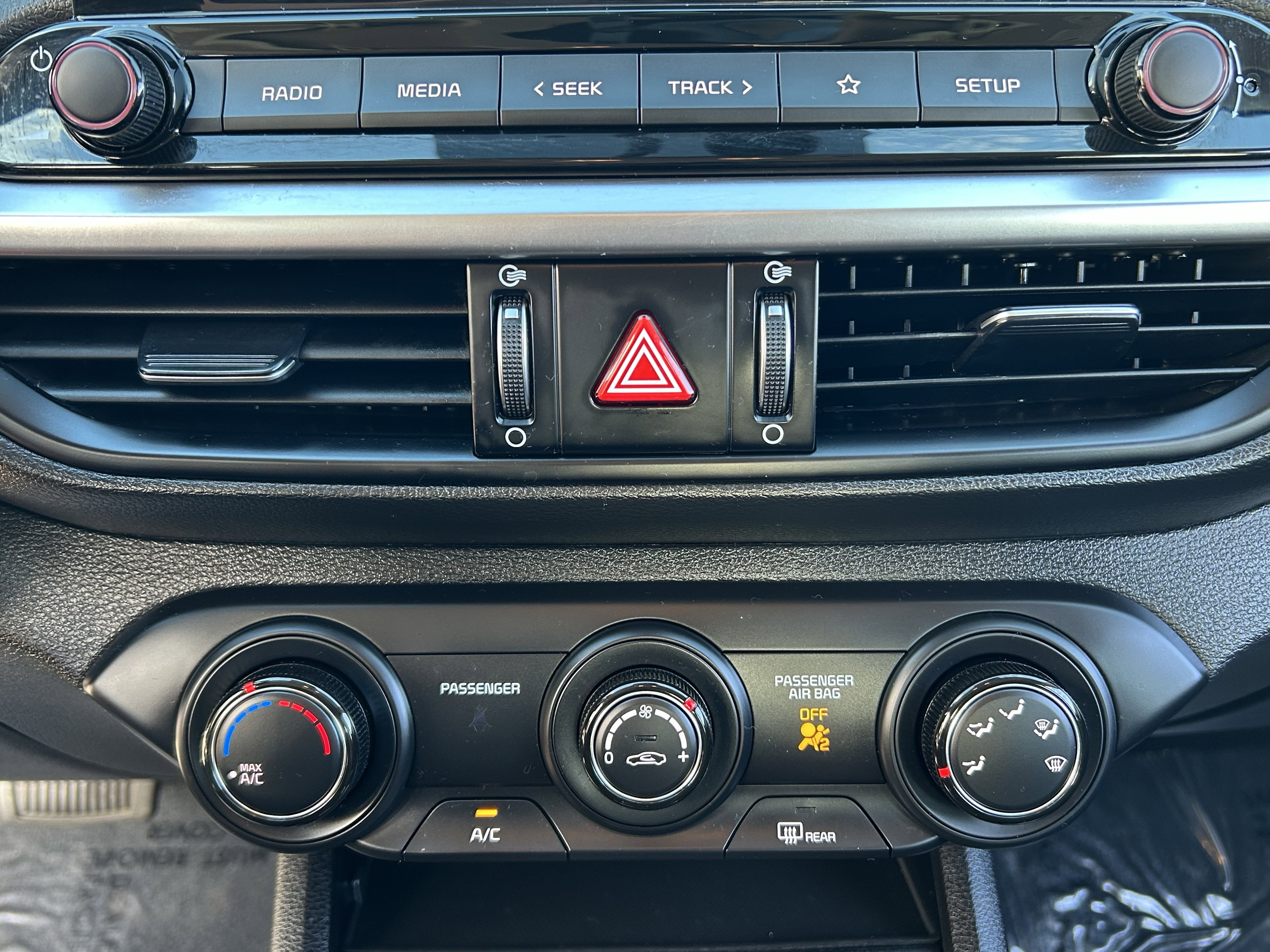 Certified 2024 Kia Forte LXS image 26