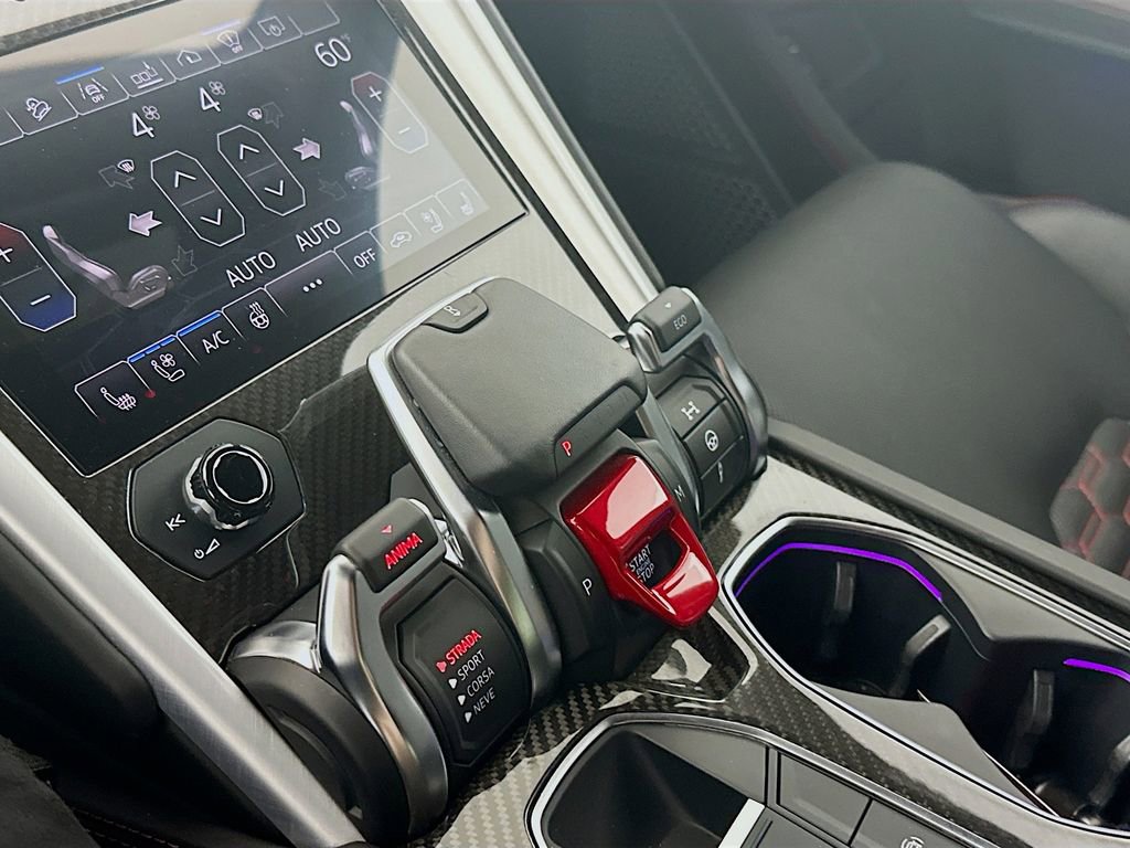 Used 2019 Lamborghini Urus image 19