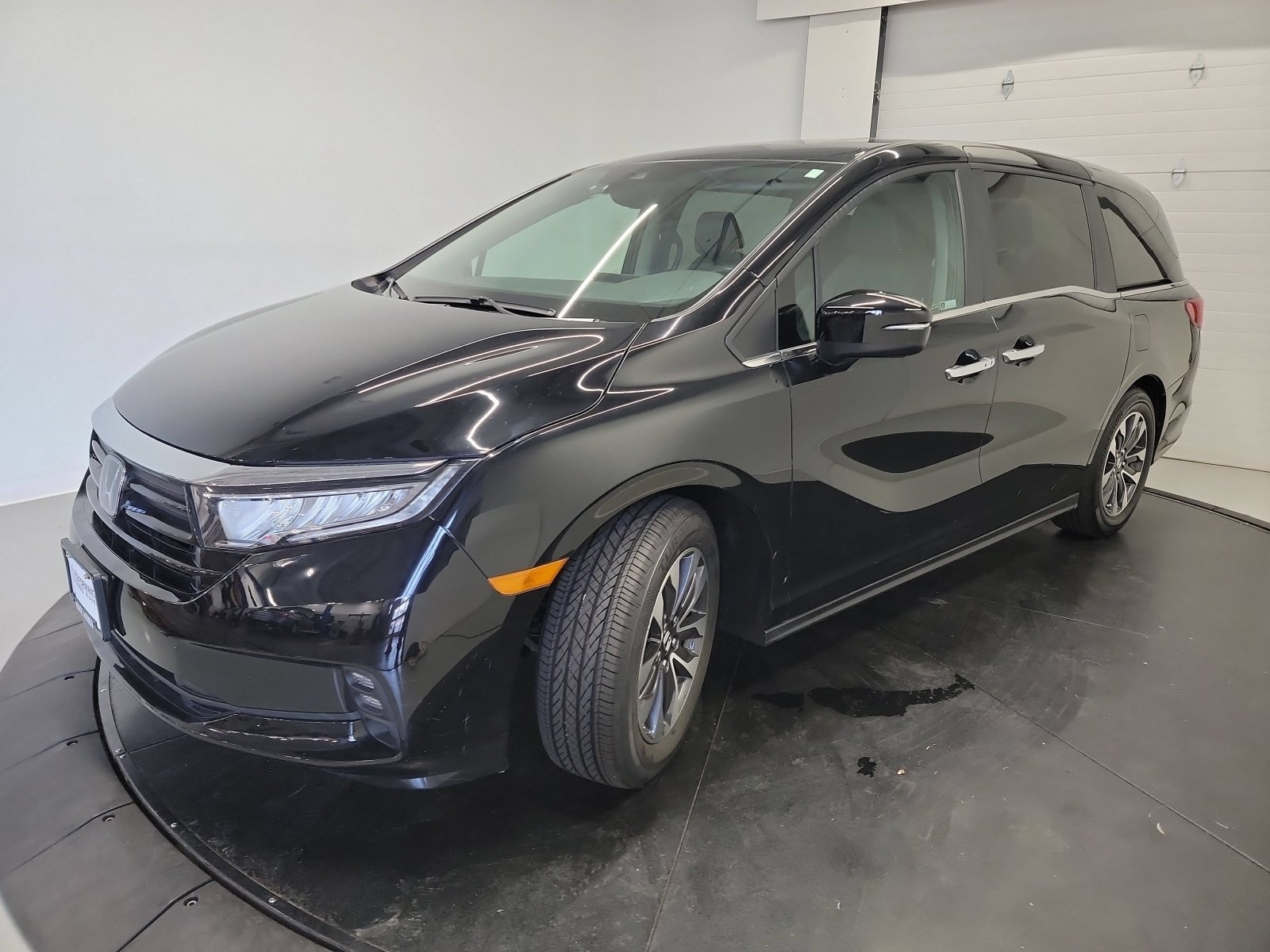 Used 2023 Honda Odyssey EX-L video 3