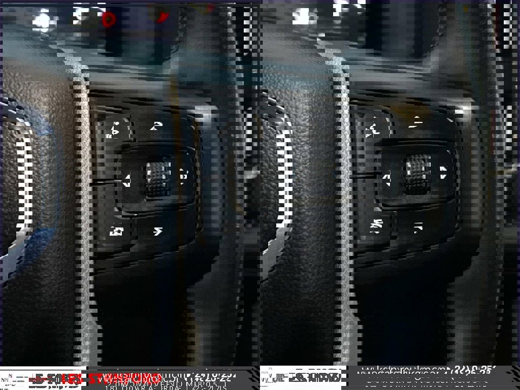 Certified 2024 GMC Yukon XL Denali image 25