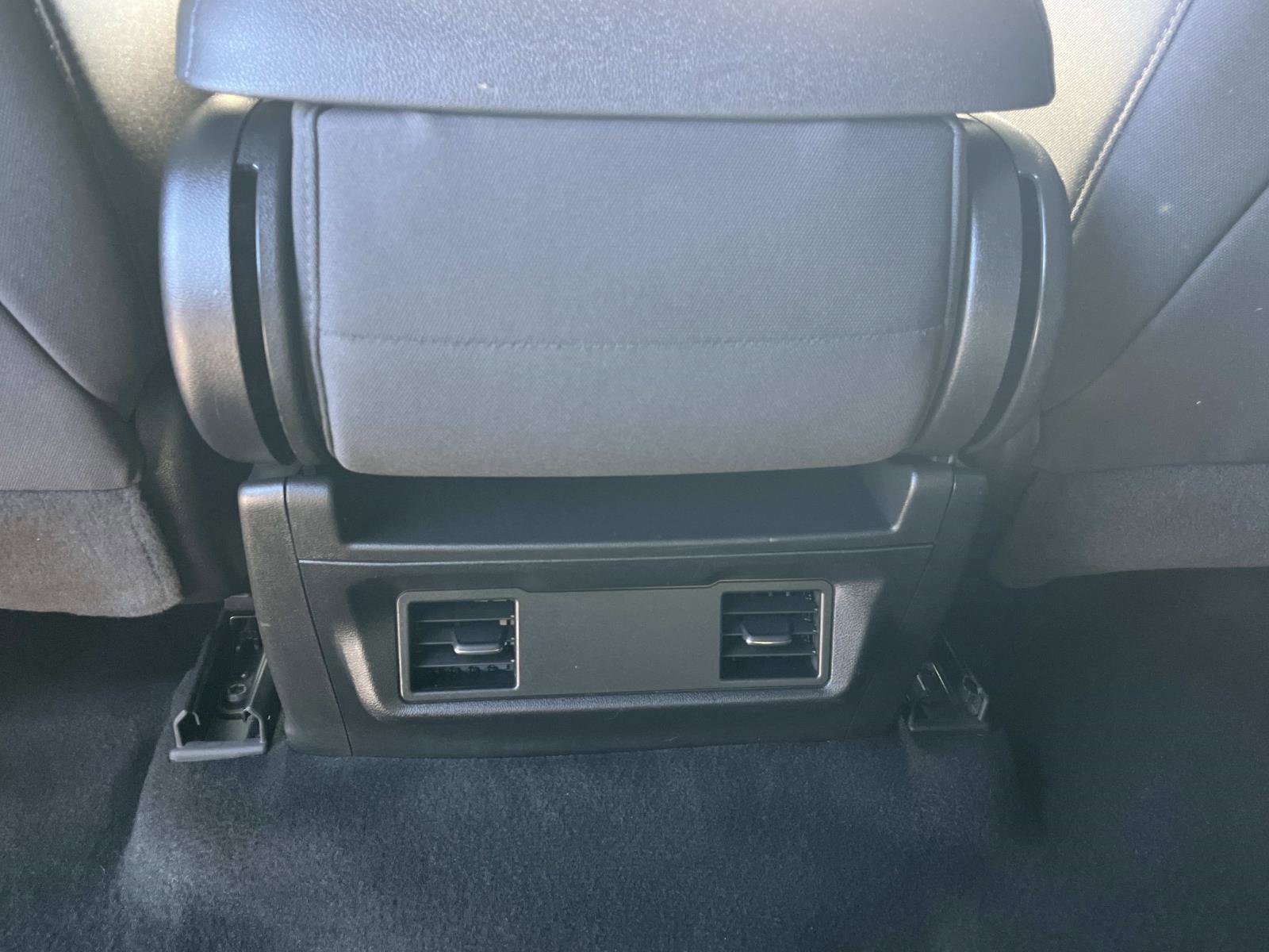 Used 2023 Chevrolet Silverado 1500 Custom image 17