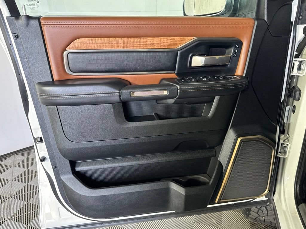 Certified 2022 RAM 3500 Limited AWD/4WD image 27