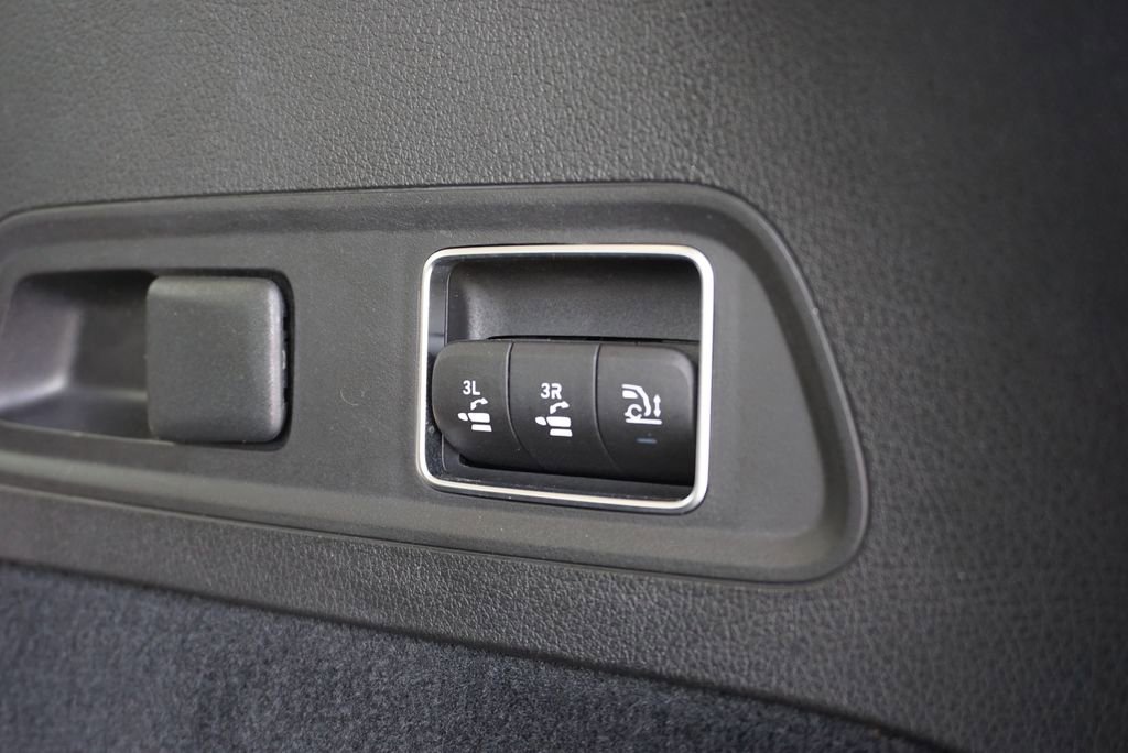 Used 2022 Mercedes-Benz GLS 450 4MATIC image 61