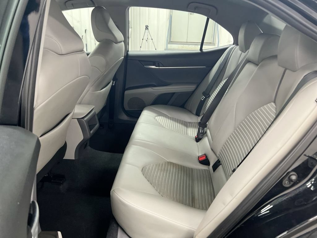 Used 2024 Toyota Camry SE w/ Convenience Package FWD image 22
