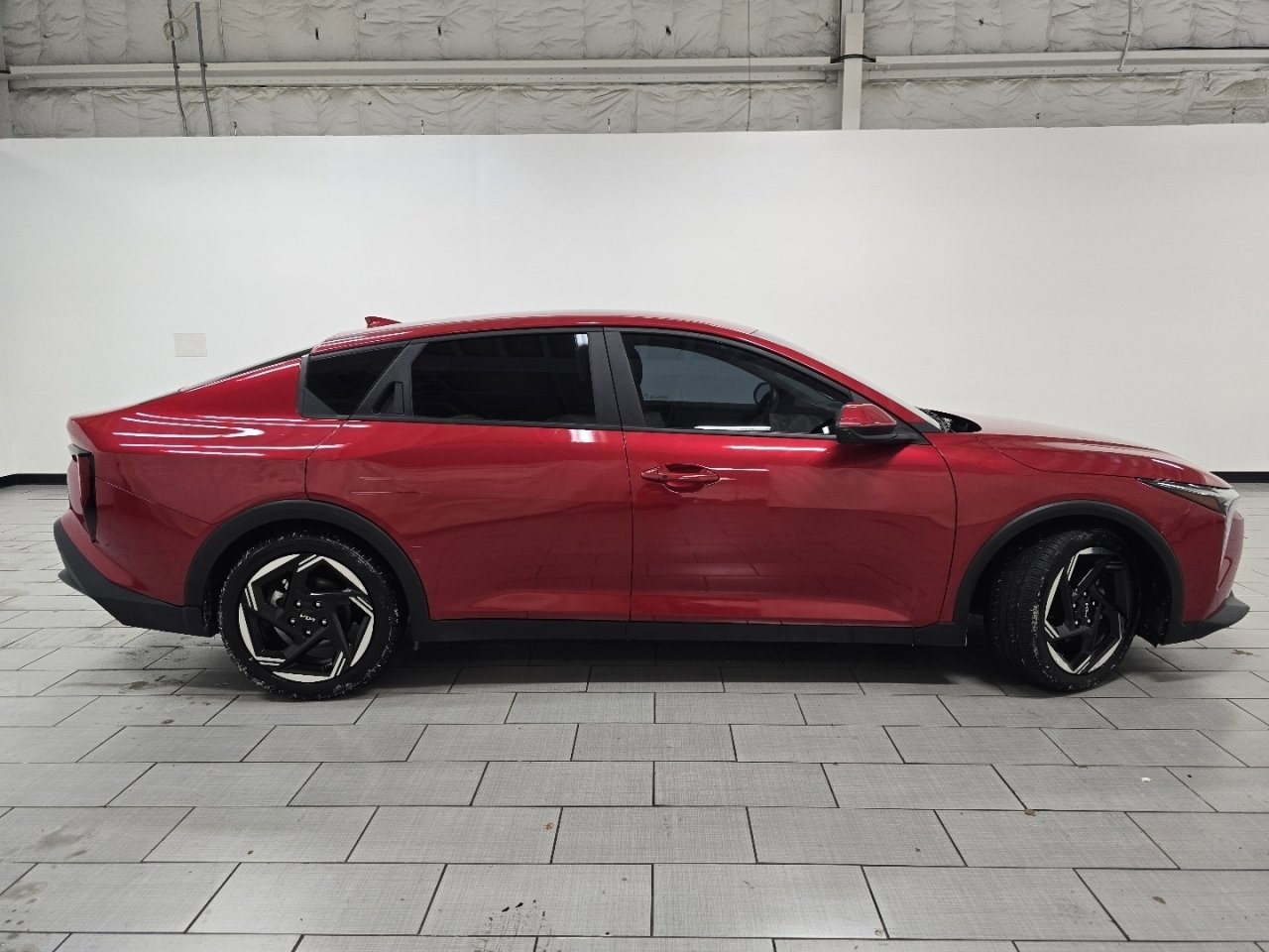 Used 2025 Kia K4 EX image 15