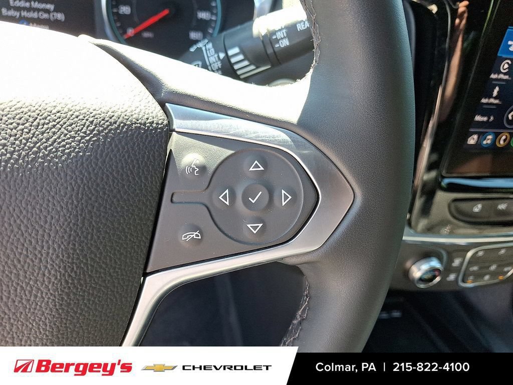 Used 2023 Chevrolet Traverse LT w/ LPO, Floor Liner Package AWD/4WD image 24