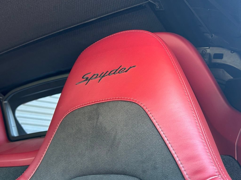 Certified 2021 Porsche 718 Boxster Spyder RWD image 14