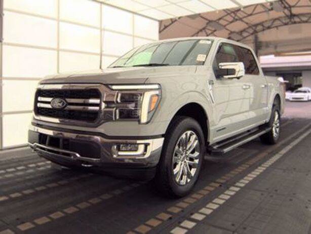 Used 2024 Ford F150 Lariat w/ Equipment Group 502A High AWD/4WD image 2