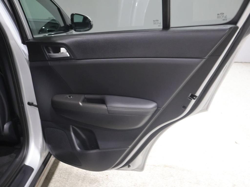 Used 2020 Kia Sportage S w/ S Sunroof Package AWD/4WD image 21