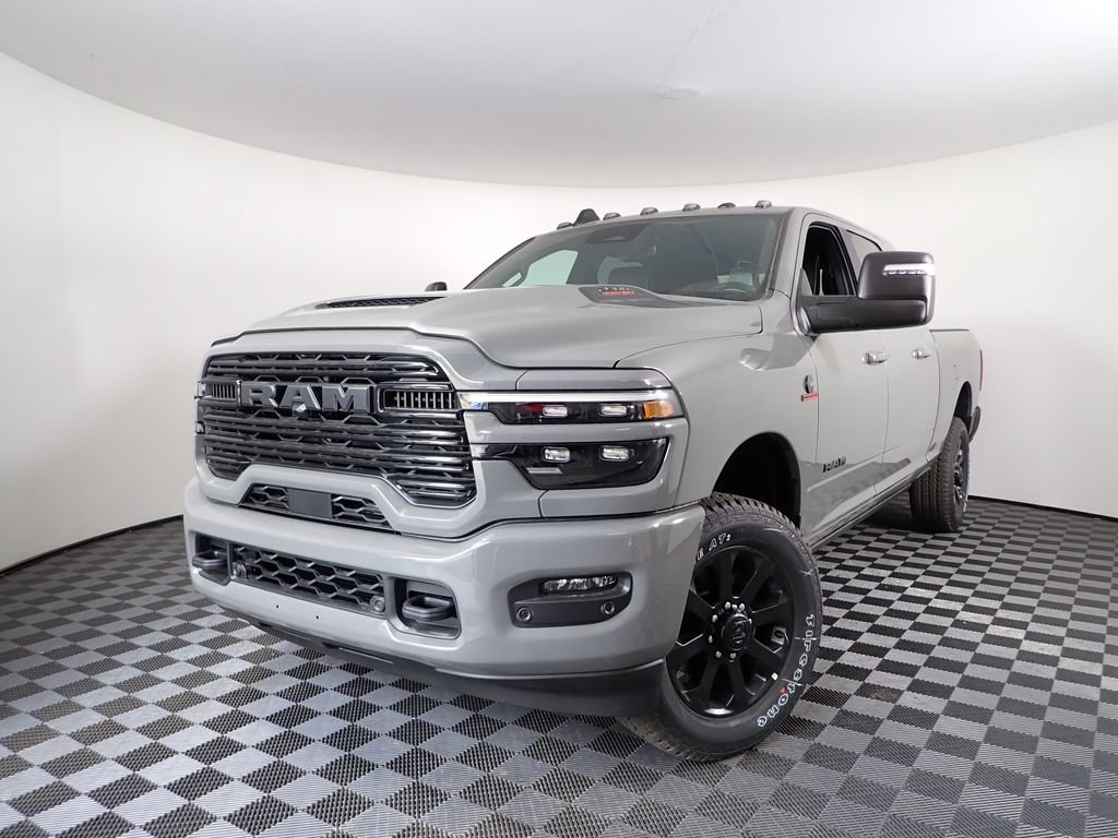 New 2026 RAM 2500 Laramie AWD/4WD image 2