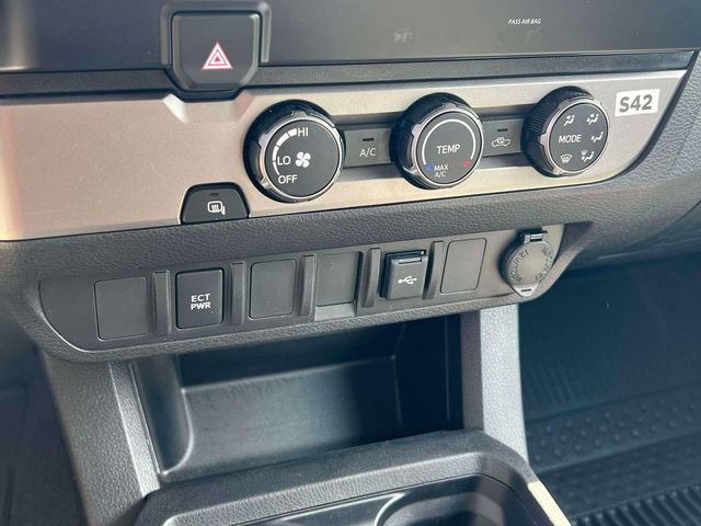 Used 2023 Toyota Tacoma SR w/ SR Convenience Package RWD image 12
