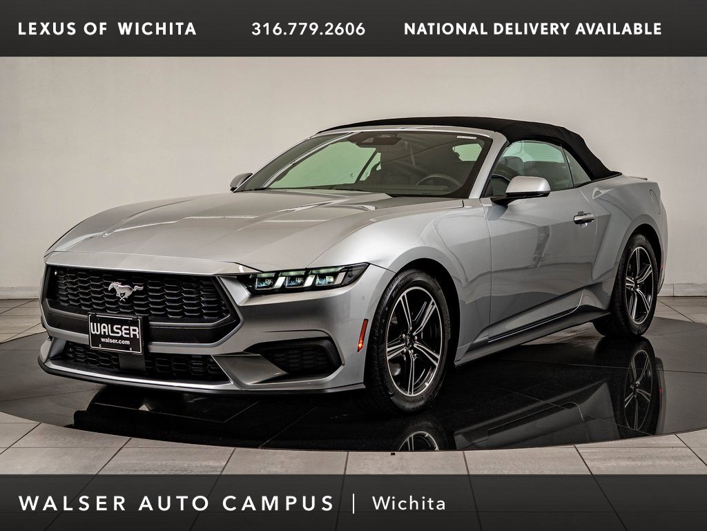 Used 2025 Ford Mustang Premium image 1