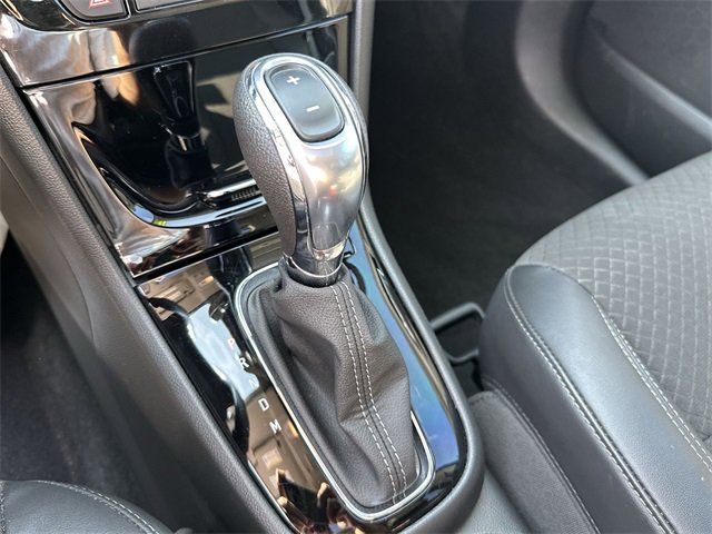 Used 2021 Buick Encore Preferred w/ Safety Package II image 20