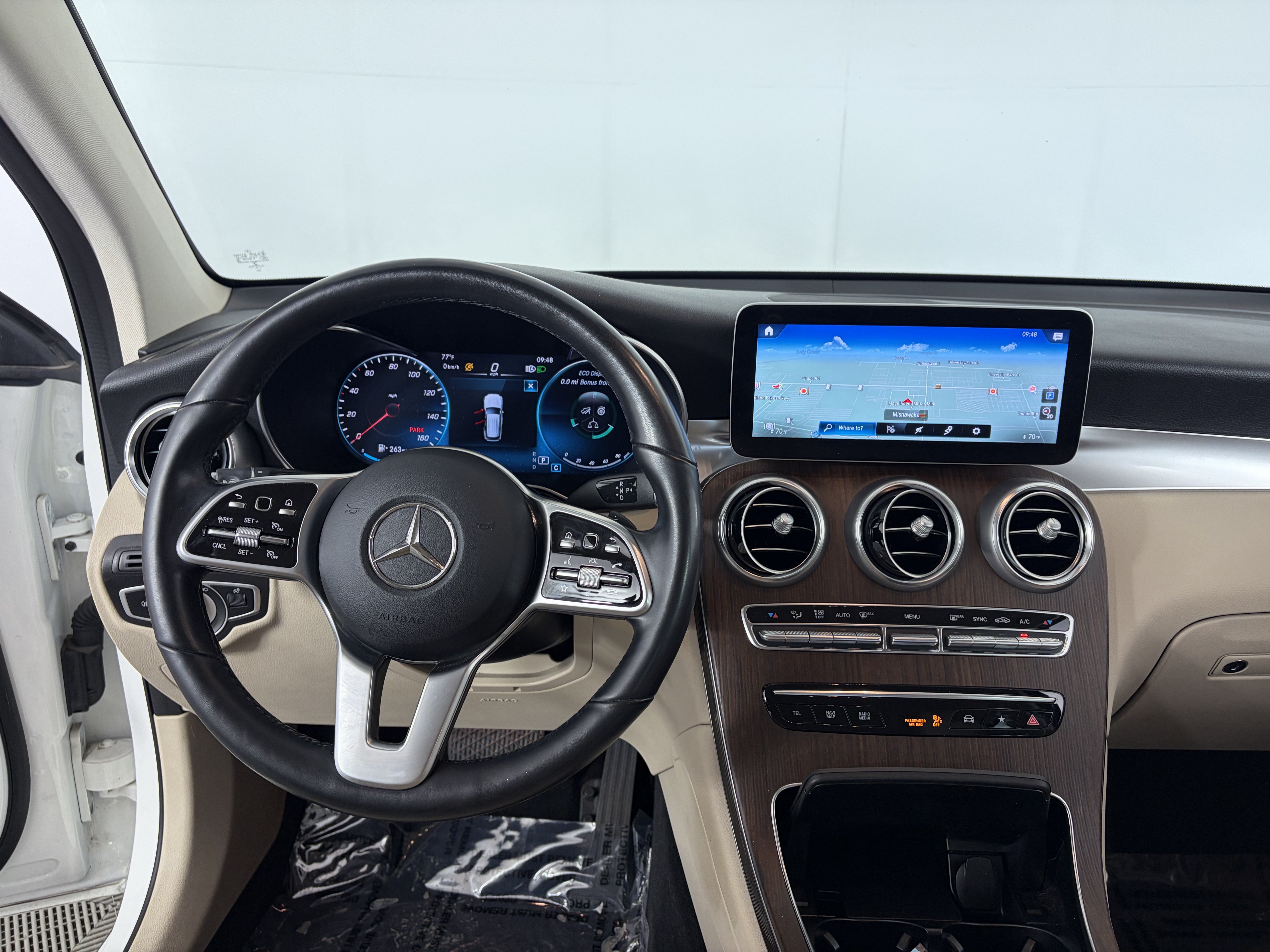 Certified 2022 Mercedes-Benz GLC 300 4MATIC image 3