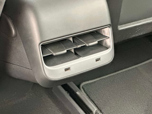 Used 2018 Tesla Model 3 Long Range AWD/4WD image 18