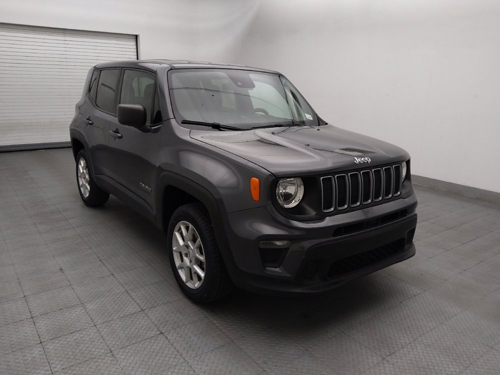 Used 2023 Jeep Renegade Latitude AWD/4WD image 13