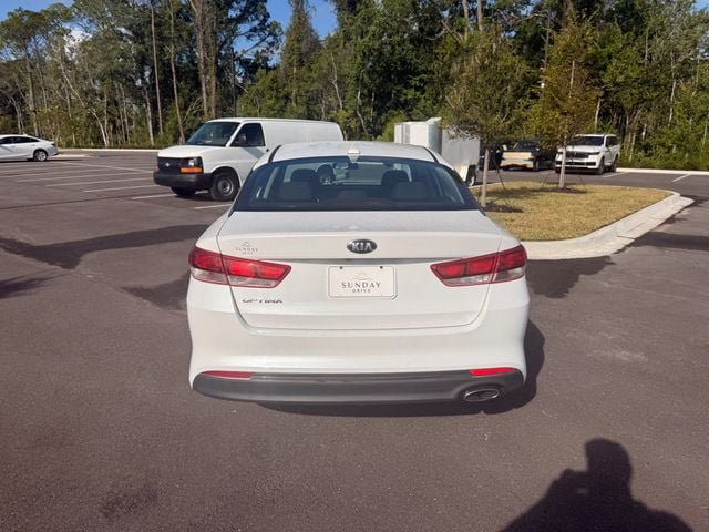 Used 2017 Kia Optima LX w/ Option Group 014 FWD image 15