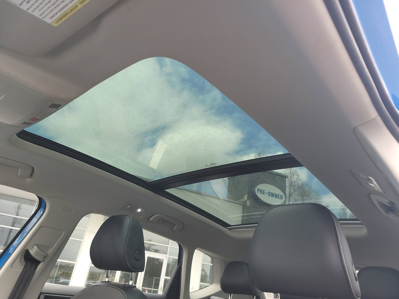 Used 2022 Volkswagen Taos SE image 20