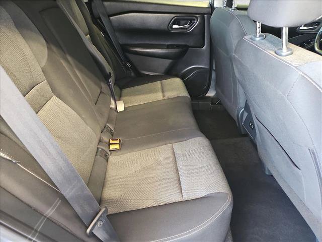 Certified 2026 Nissan Rogue SV FWD image 24