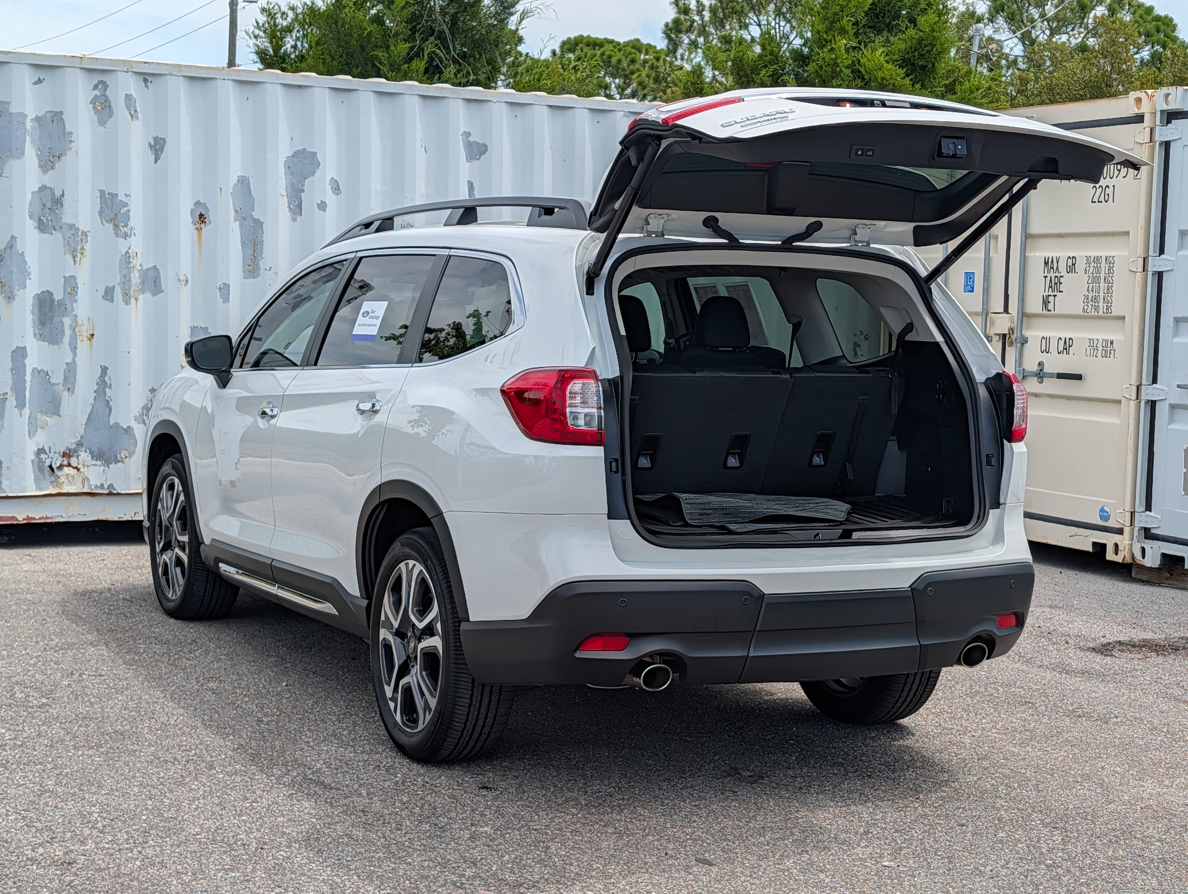 Used 2025 Subaru Ascent Touring AWD/4WD image 14