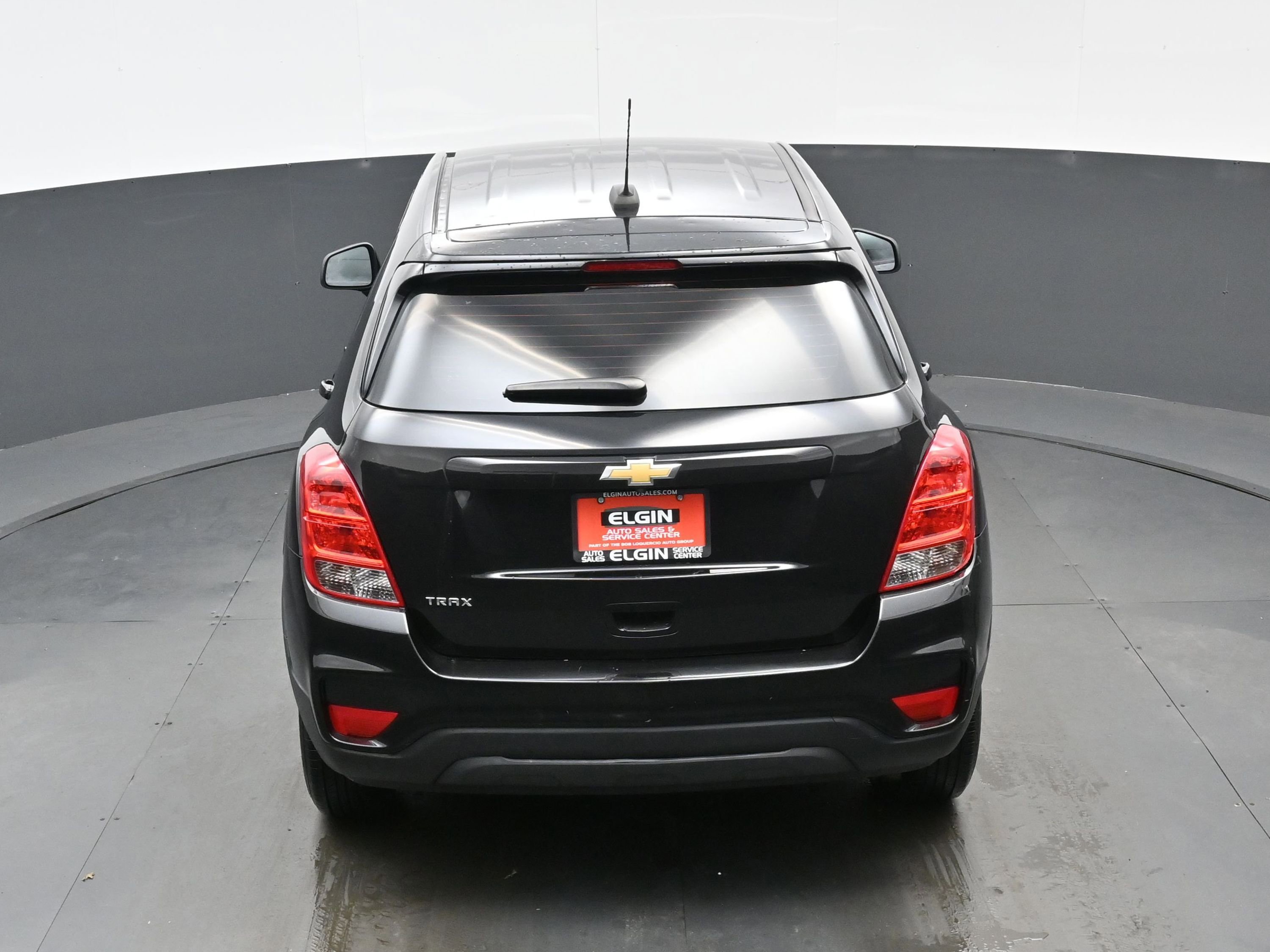 Used 2021 Chevrolet Trax LS image 32