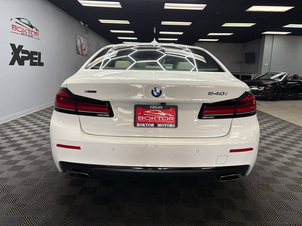 Used 2023 BMW 540i xDrive w/ Convenience Package AWD/4WD image 11