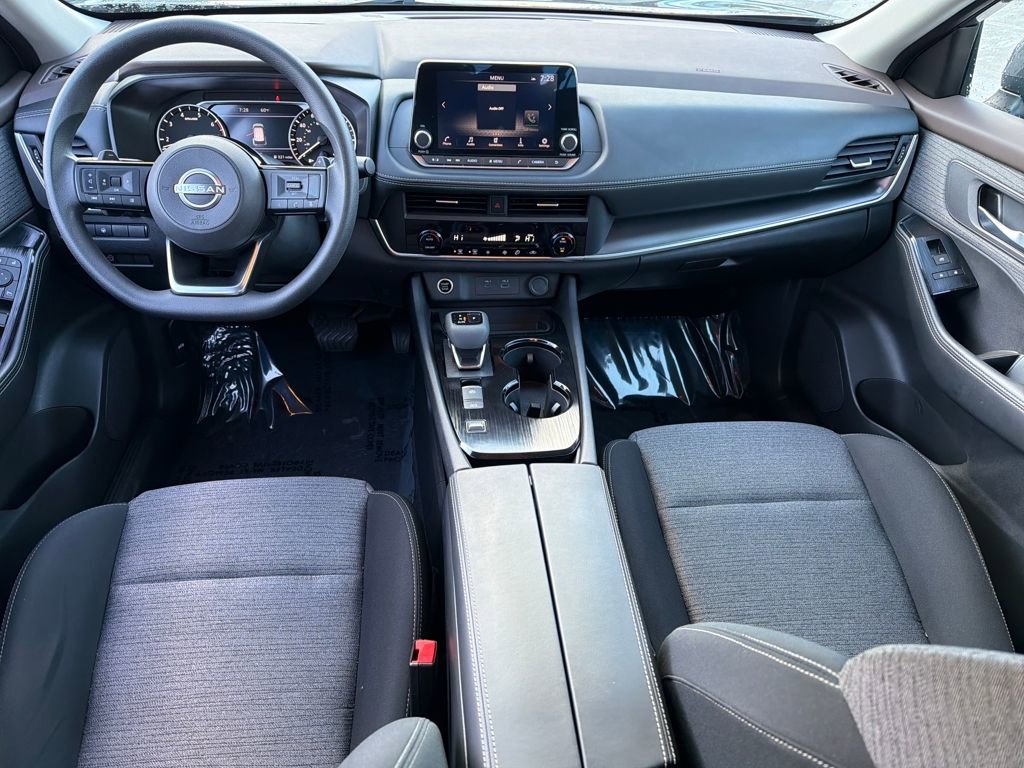 Certified 2023 Nissan Rogue SV image 15