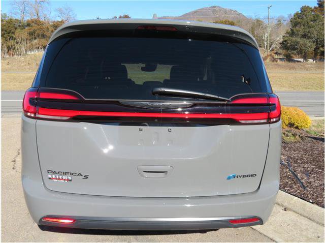 Used 2022 Chrysler Pacifica Touring-L w/ S Appearance Package FWD image 20