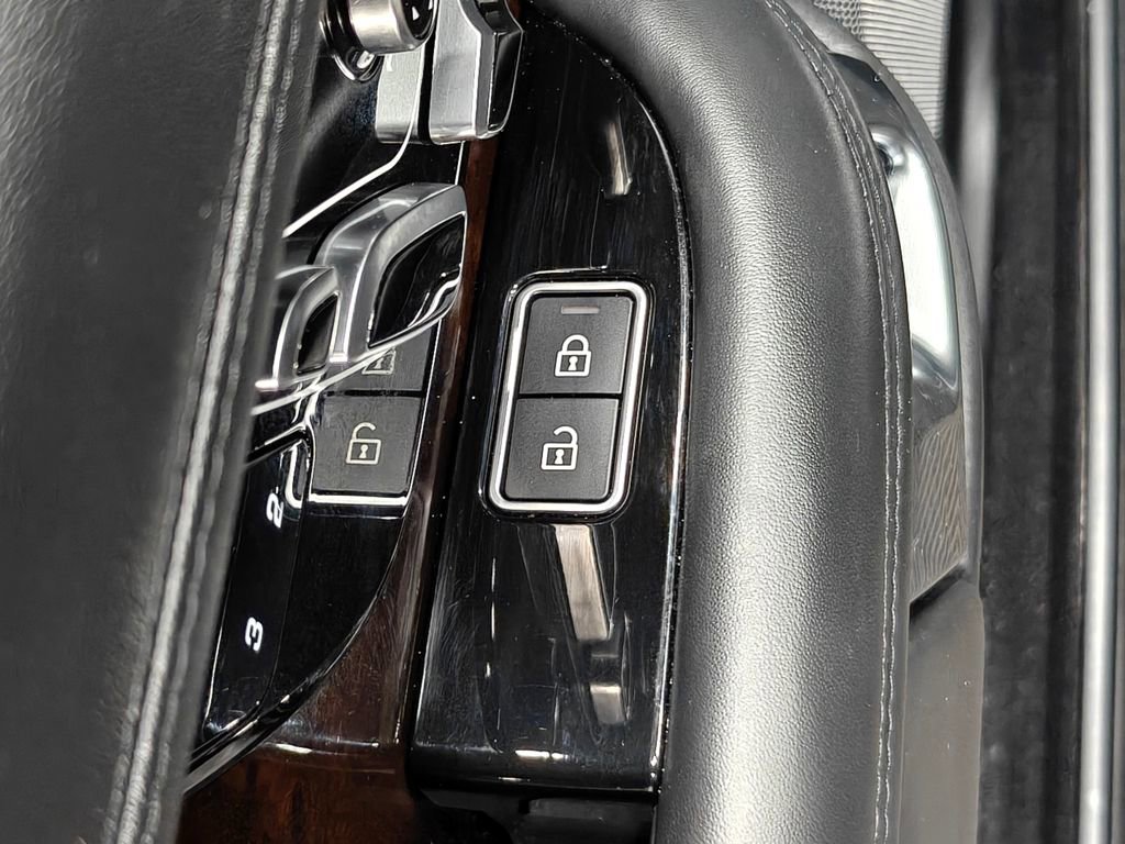 Used 2021 Land Rover Range Rover Westminster Edition image 78