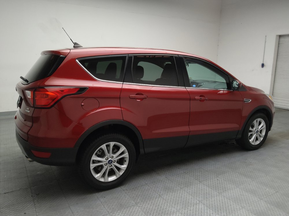 Used 2019 Ford Escape SE FWD image 10