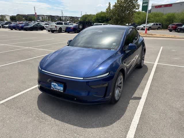 Used 2026 Tesla Model Y AWD image 1