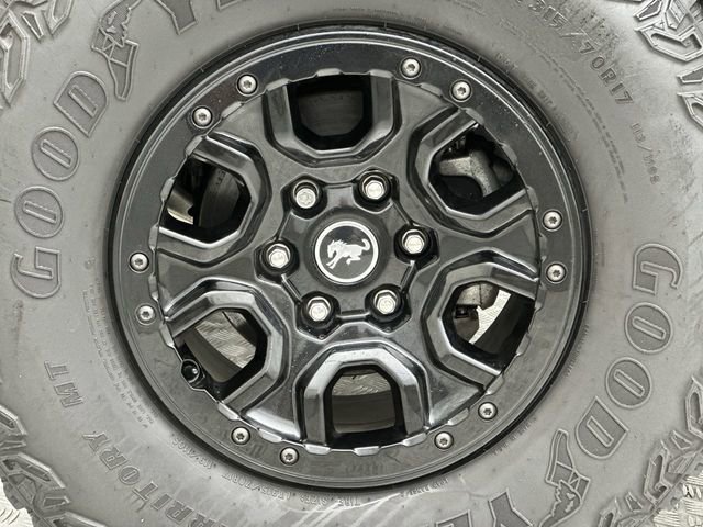 Used 2021 Ford Bronco Wildtrak image 10