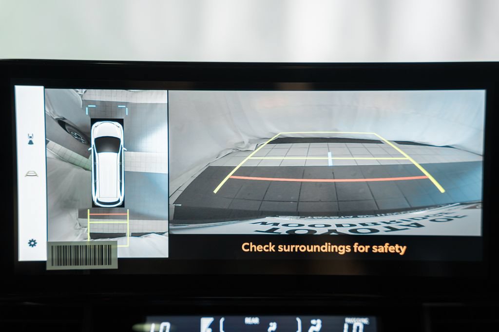 New 2026 Toyota Sienna Platinum AWD/4WD image 46