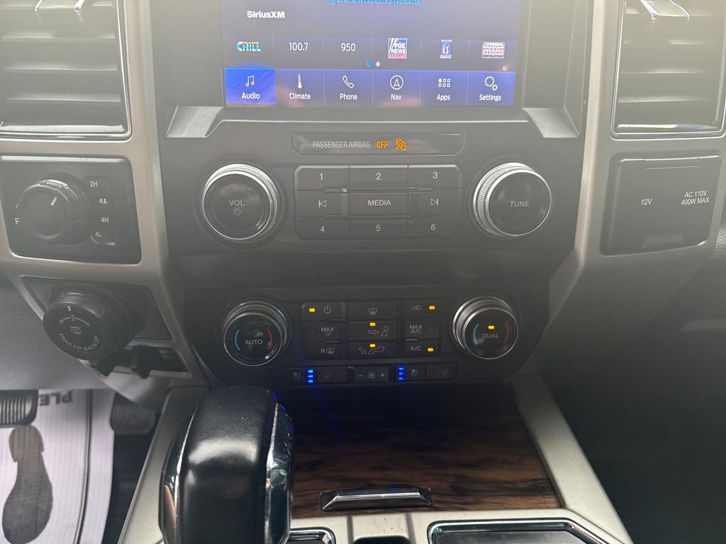 Used 2020 Ford F150 Lariat w/ Equipment Group 502A Luxury image 23